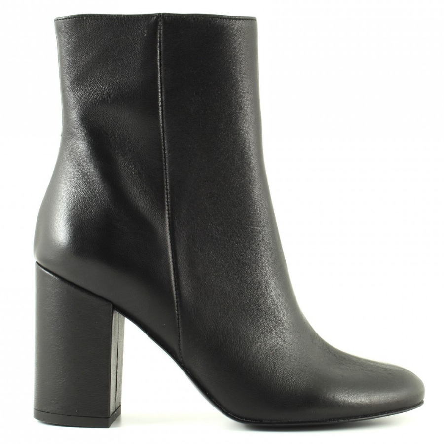 stivaletti-in-saldo-3648